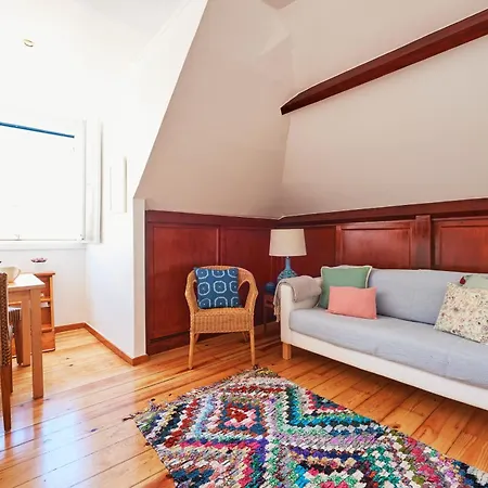 Central, Comfy And Light-filled Apt, By Timecooler * Лиссабон