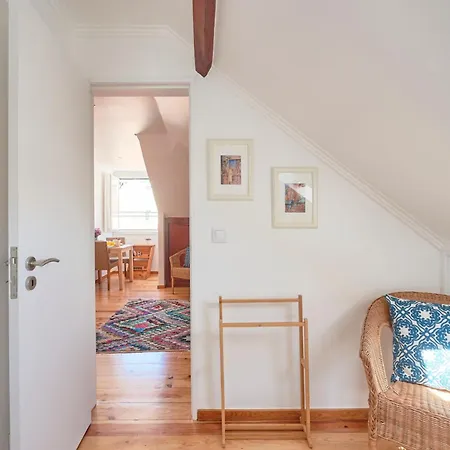 Διαμέρισμα Central, Comfy And Light-filled Apt, By Timecooler