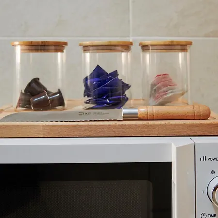 Central, Comfy And Light-filled Apt, By Timecooler Лісабон