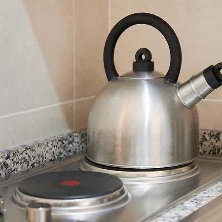 Central, Comfy And Light-filled Apt, By Timecooler Лісабон