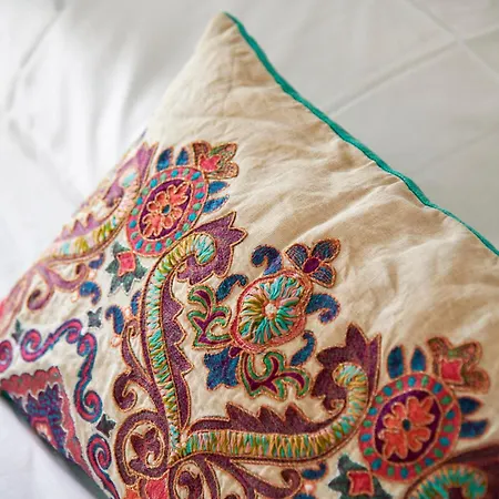 Central, Comfy And Light-filled Apt, By Timecooler * Лісабон